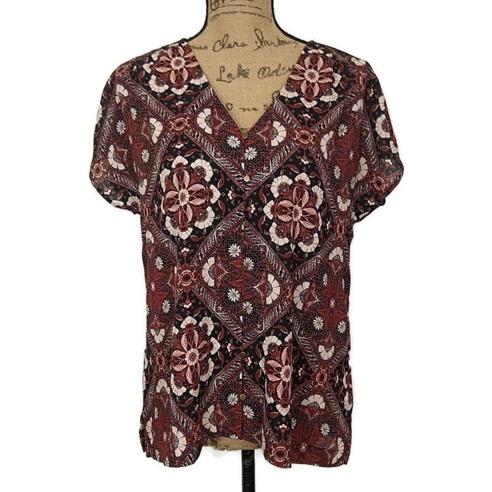 Maurices‎ Blouse Women Small Burgundy Medallion Floral Boho Button V-Neck Top